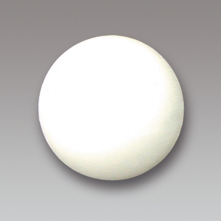 10 standard white balls and 3 competition balls Speed Control Plus supplied.